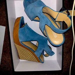 Michael Kros Blue suede sandals with silver strap heel wedge 4 1/2 heel